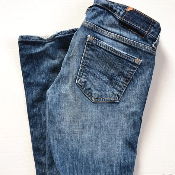 AE Low Rise  Straight Leg Jean - Picture 1 of 10